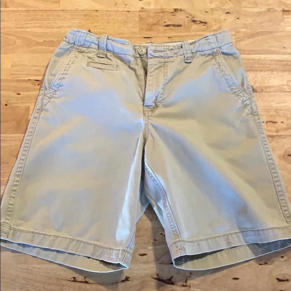 GAPkids khaki shorts 🩳